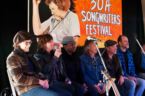 Songwriter2012LR-10 - Amy